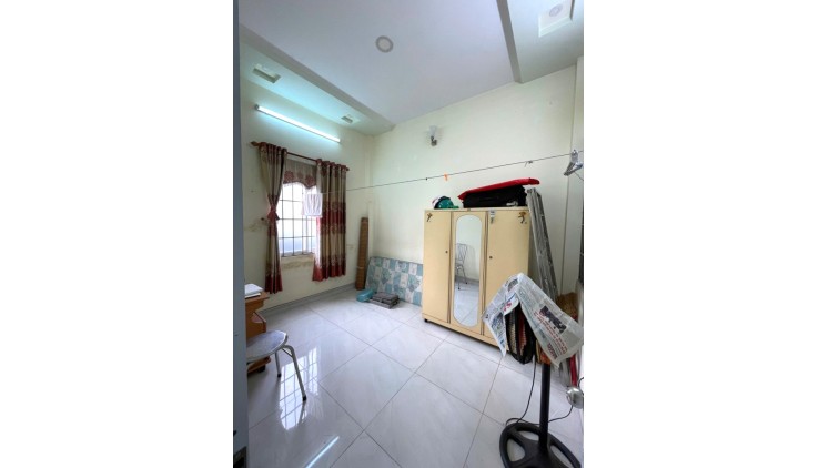 Bán Nhà 2 Tầng Hẻm Xe Hơi 35m2_4*9, 2PN chỉ 4.25 tỷ ~ Kha Vạn Cân Linh Đông Thủ Đức Vào Ở Ngay